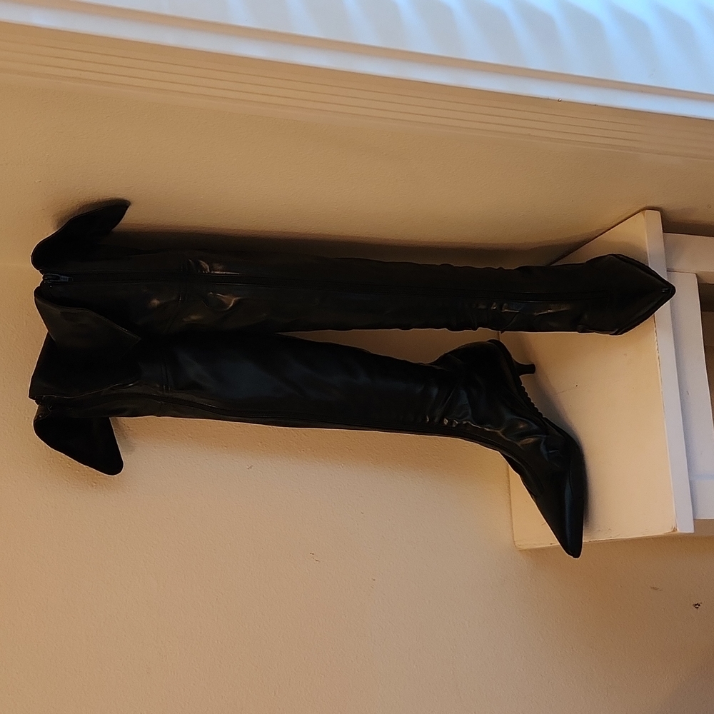 ♤ Casadei Leather Over Knee Boots